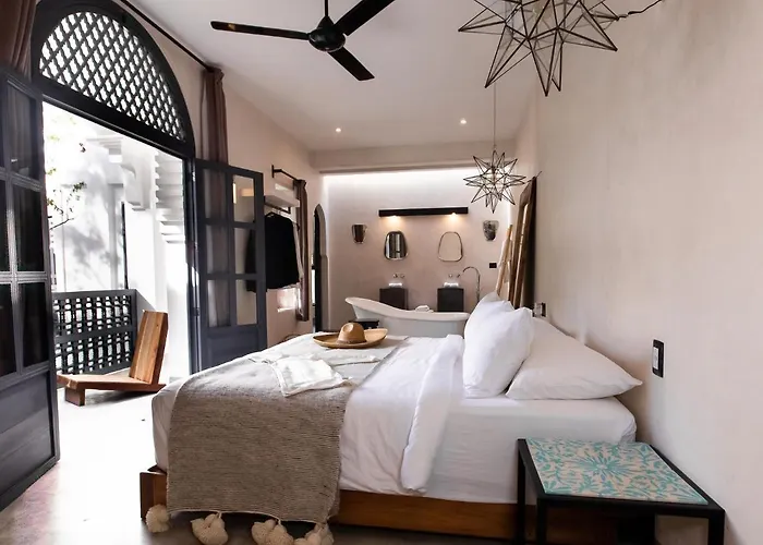 Ambre & Epices Jungle & 4* Tulum