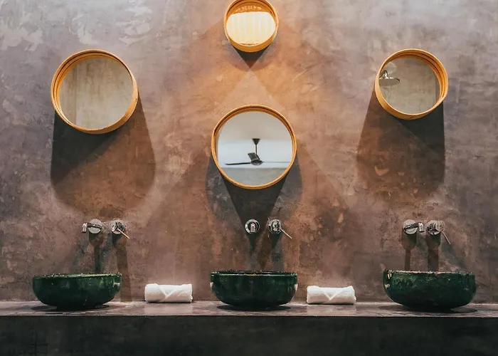 Ambre & Epices Jungle & Hotel 4*